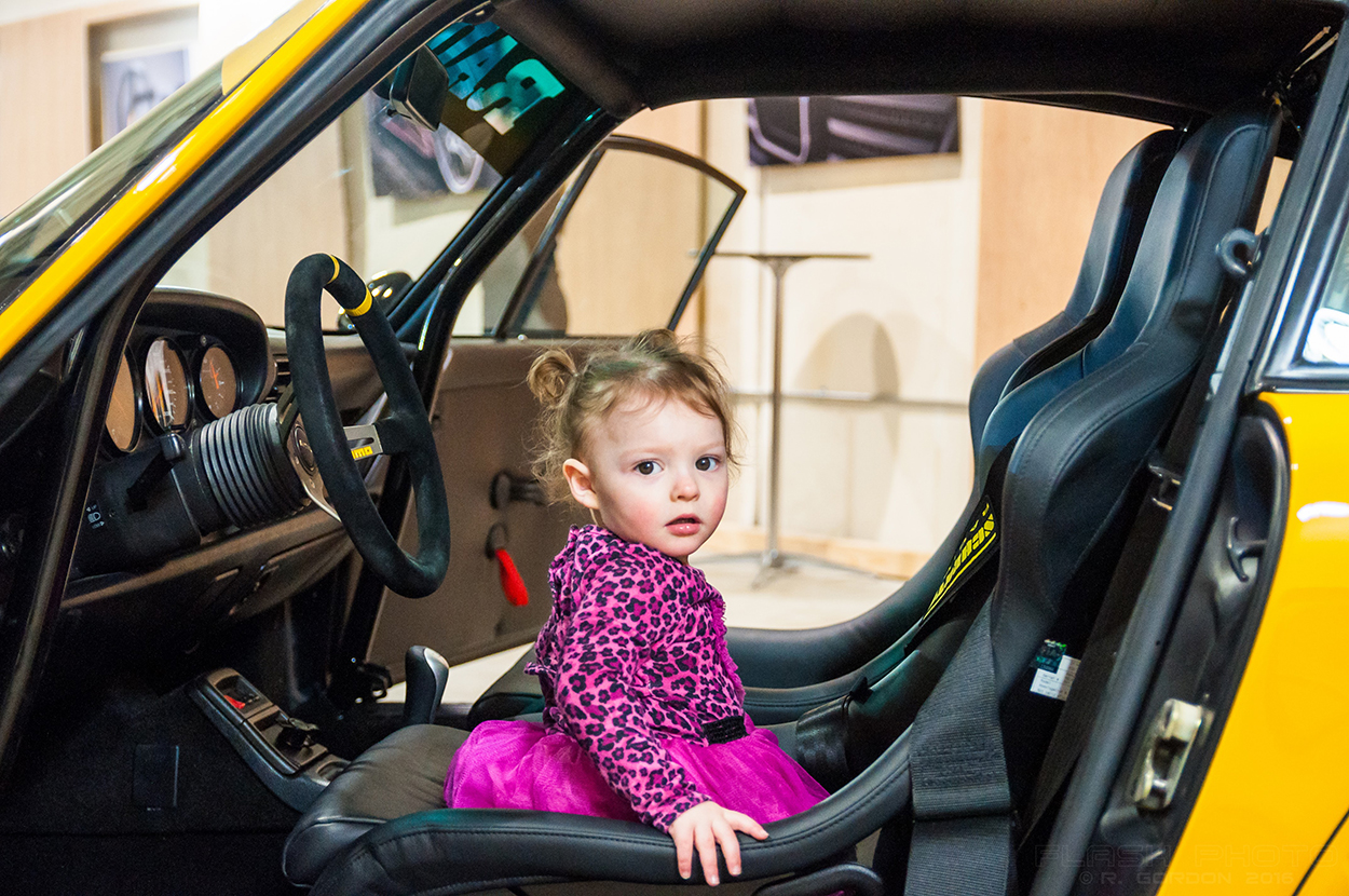 porsche cayenne kids
