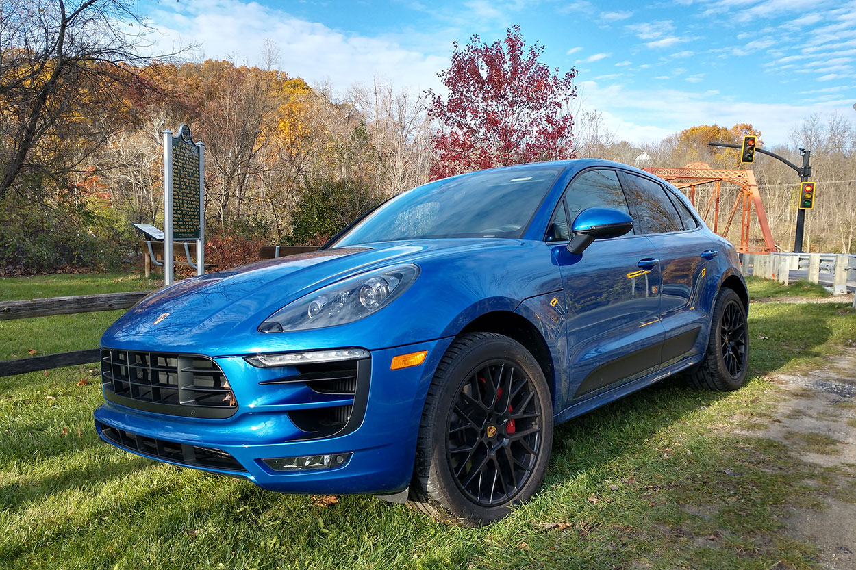 kids porsche macan